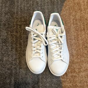 White Adidas Women's Sneakers